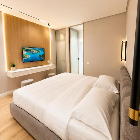 Cozy Near Center With Stylish Design Apartman *