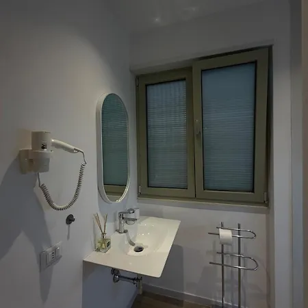 Apartman Cozy Near Center With Stylish Design