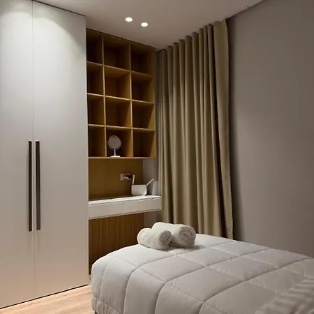 Cozy Near Center With Stylish Design Apartman *